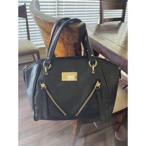 Juicy Couture Black Zipper Womens Purse